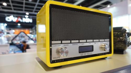 Retro Radio